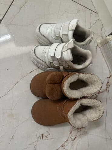 uşaq ucun ev: Uşaq ayaqqabıları dəsti - 1 cüt ağ idman ayaqqabısı: ikiqat cır-cır — 1