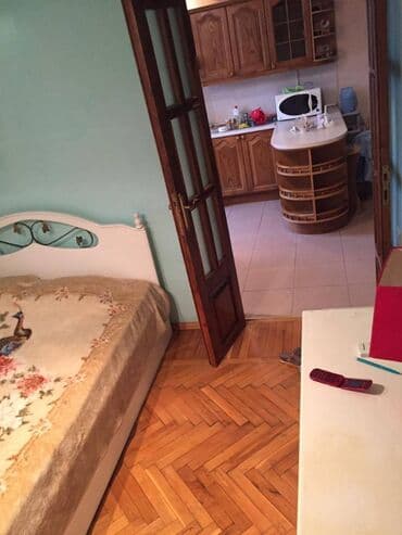 union park 7 mikrorayon kiraye evler: Bayilda 10 mertebeli binanın 7-ci mərtəbəsində yerləşən ümumi sahəsi — 18