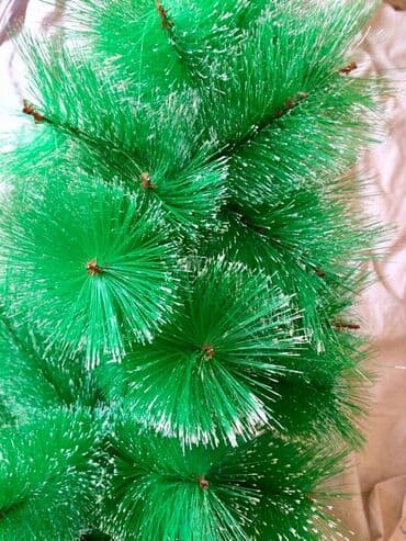 sam agaci: Yolka satisi teze mallar endirimde Yeni il agaci 35 man 120 sm 50 man — 6