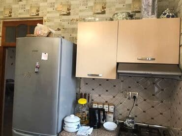 hovsanda obyekt satılır: Qaraçuxur qəs. 4 otaqlı, 110 kv. m, Orta təmir — 9