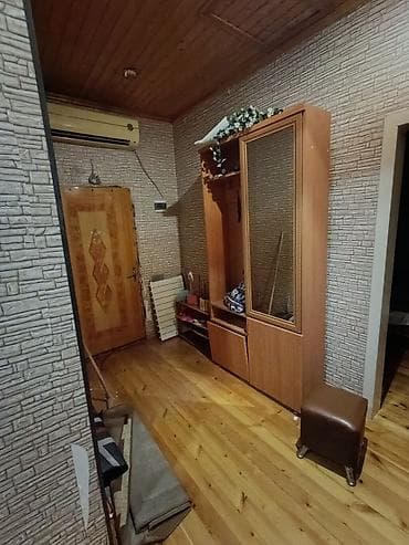 studio menziller: Hövsanda bağlar adlanan yerde.socarın idaresi olan küçedir.yoldan 700m — 1
