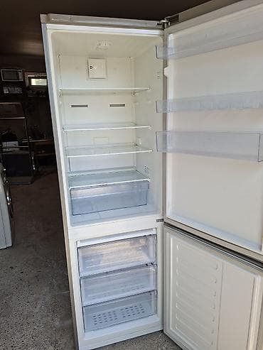 buz masini: İşlənmiş 2 qapılı Beko Soyuducu Satılır, rəng - Boz — 2