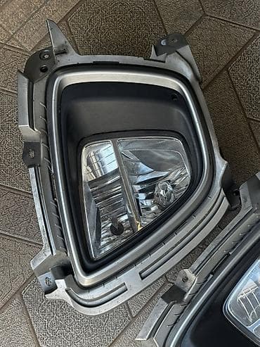 kia forte diffuser: Məhsul: Avtomobil üçün ön duman/far blokları (cüt) Təsvir: - Üçbucaq — 3