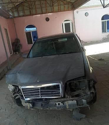 led isiqlar: Məhsul: Mercedes-Benz sedan il 1998 çi mator 1.8 maşın xadovoyda heç — 1