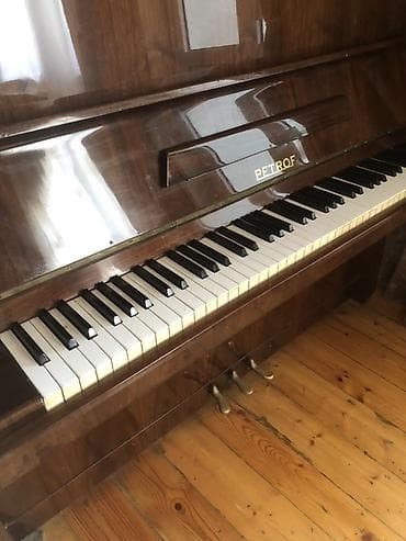 caz: PETROF pianino – akustik, upright model. - Korpus: parlaq qəhvəyi — 1