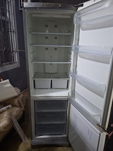 Audio: İşlənmiş 2 qapılı Indesit Soyuducu Satılır — 2