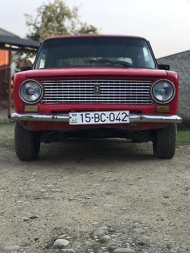 VAZ (LADA) 2101: 1.3 l | 1978 il 211000 km Sedan
