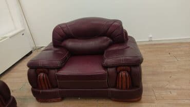 konputer masası: İşlənmiş, Divan, 2 kreslo, Jurnal masası, Bazalı, Açılmayan — 3