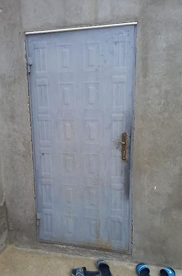 Seyf qapi 200/97sm 120azn Bileceri 8921 leli Metal qapı - Material