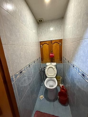 kiraye ev bayilda: Ev 3 otaǧ kupçalı xalglar dostluǧu metroya 10 dəq məsafədə məktəbə 5 — 3