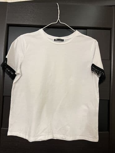 həşərat qovan aparat: Zara qolları muncuqlu tişört. ölçüsü m-dir S M razmere olur az — 3