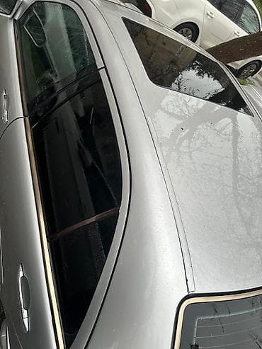 mersedes dinamosu: Mercedes-Benz E-Class: 3.2 l | 2000 il Sedan — 7