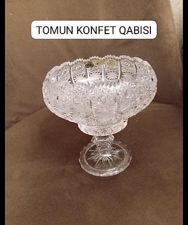 Tomun kristal konfeti qabı - Material: qalın, şəffaf kristal şüşə -