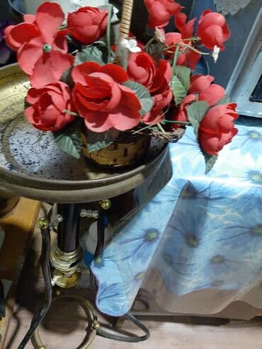 тумбочка под телевизор: Gul qoymaga Podstavka.Ev malidir.Iwlanmiwdir.Fiqurnidir.Qaraynan — 2