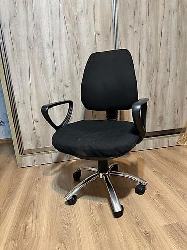 İşlənmiş, Təkərli, Qolları tənzimlənmir, Parça — 2