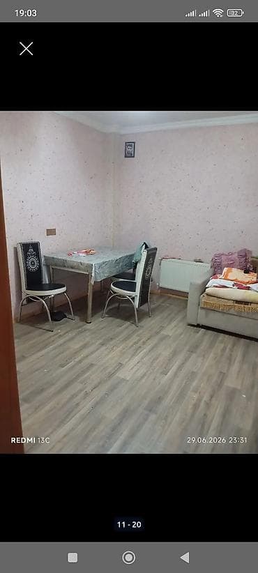 xirdalanda ev: Xırdalanda uğur marketin yanında 596 marşrut yolunun usdu yerdən 7 — 7
