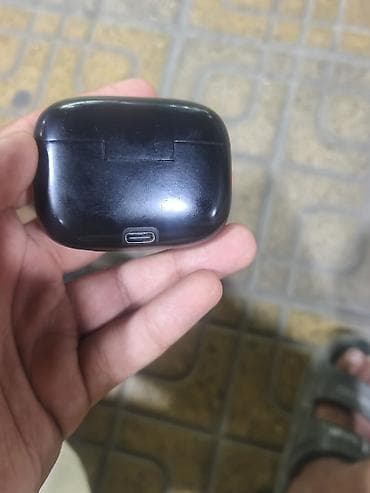 iphone 11 pro max adapter: Qulaqlıq üçün simsiz şarj qutusu - Rəng: qara, kompakt cib ölçüsü - — 2