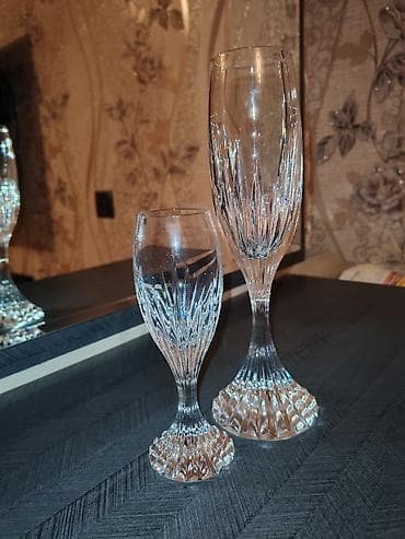neman xrustal: Baccarat kristal bokal dəsti - Brend: Baccarat France istesali — 8