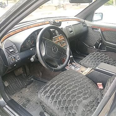 diski r19: Mercedes-Benz C-Class: 2.2 л | 1994 г. Седан — 5