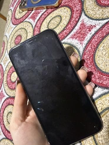 IPhone 11, 128 GB, Qara