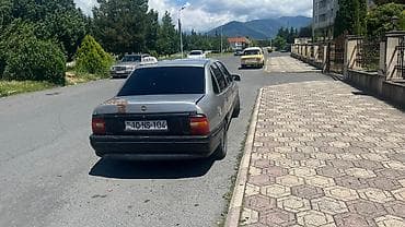 jeton satişi: Opel Vectra: 0.2 l | 1994 il Sedan — 3