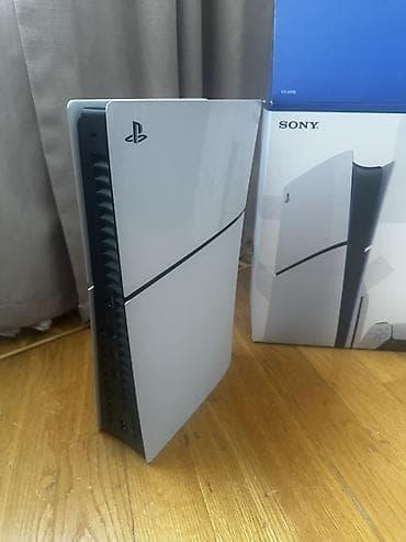 iphone 5: Sony PlayStation 5 (PS5) – diskli versiya - Rəng: ağ/qara - Qutu ilə — 2