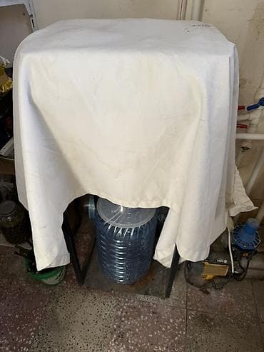 su süzən: Təmiz su süzən daş Bulaq . Ag daşdan hazırlanmış kvadrat təmiz su — 4