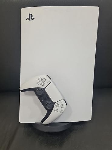 PlayStation 5 + DualSense idarəetmə pultu - Rəng: ağ-qara - Konsolun