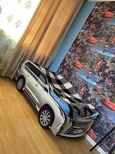 usaq kravati: Oğlan və qız üçün, Maşın-çarpayı — 3