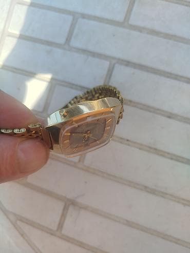 elekron saat: Qol saatı, rəng - Qızılı — 5