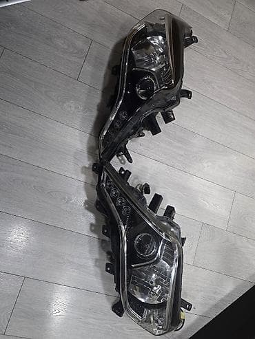 Komplekt, Yaxın və uzaq vuran işıqlar Toyota, 2016 il, Analoq, Yaponiya, İşlənmiş — 3