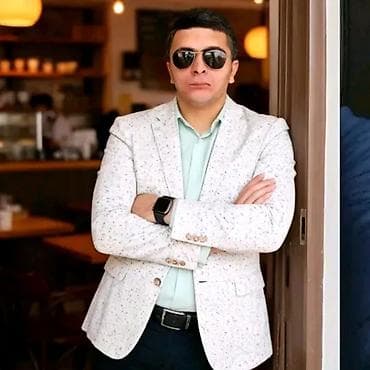 Kişi dəbli blazer – açıq krem rəngdə, xırda nöqtəli/desenli parça. - lalafo.az -da Kişi dəbli blazer – açıq krem rəngdə, xırda nöqtəli/desenli parça. -