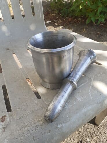 tort bezemek ucun spris: Heveng deste.sovet döneminnen qalma.teze kimidi.cekisi 1.2 kq — 1