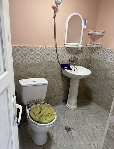 Mənzillər: DIQQETLE OXUYUN ZEHMET OLMASA Ev seherin merkezinde babekde yerlesir — 6
