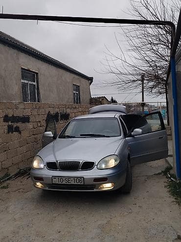 2002 ford transit: Daewoo Leganza: 2 l | 2002 il Sedan — 2
