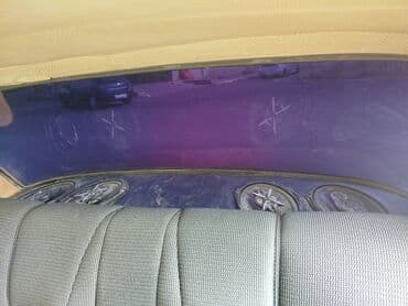 ваза стеклянная прозрачная высокая без узора: VAZ (LADA) 2106: 1.6 l | 1990 il — 5