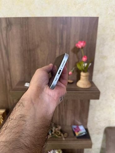 ıphone xs: IPhone 15, 128 GB, Blue Titanium, Face ID — 4