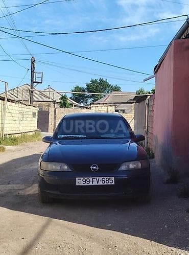 ucuz masinar: Opel Vectra: 1.8 l | 1999 il 300000 km Sedan — 1