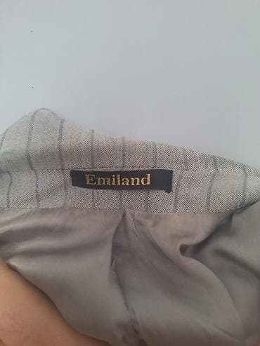 memi: Resqi Salam bu qoyduğum 3 dənə kostyumları əgər almıyacasızsa boş-boş — 3