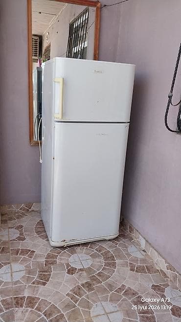 komputer plata: İki qapılı məişət soyuducusu - Üst qapıda dondurucu bölmə: mexaniki — 1