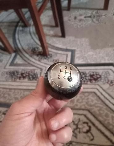 ucuz qazel: Gencede satilir vaz skorust basligi Mexaniki ötürməli avtomobillər — 1