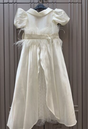 детские платья со шлейфом: Детское платье, Праздничное, 7 - 8 лет — 1