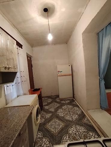 Kirayə otaqlar: Suraxanı ray. Bülbülə qəsəbəsində 3 otaqlı mənzil kirayə verilir, evin — 10