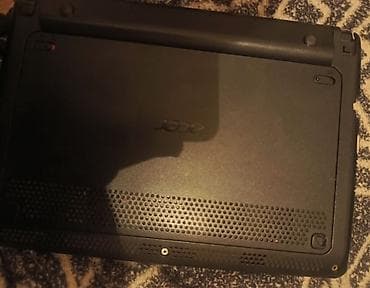 2 ci el notebook: Acer Aspire One mini noutbuk Xüsusiyyətlər: - Seriya: Aspire One — 3
