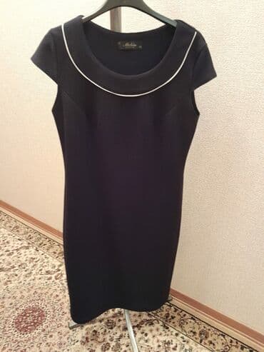 утягивающее белье: Платье с пиджаком тёмно-синего цвета. Размер 46 -48. Рукав три — 5