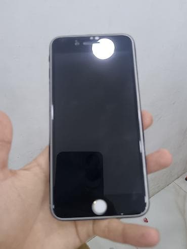 2 ci el iphone 13 pro: IPhone 8 Plus, 64 GB — 2