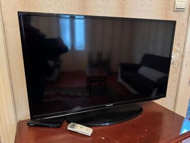 tv 82 ekran: Televizor Samsung LED ekran 32" FHD (1920x1080) — 1