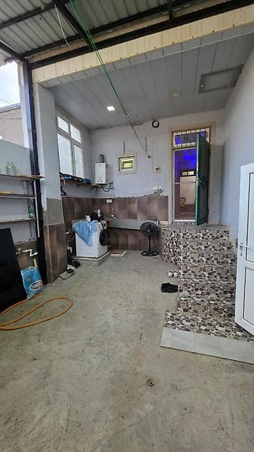 3 otaqlı, 80 kv. m, Orta təmir — 2