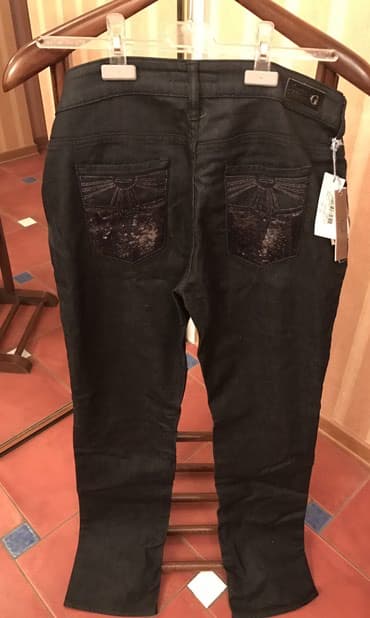 Новые джинсы бренд guess размер л, отдаю дешевле новые whatsapp aktiv