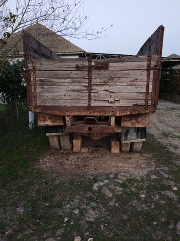 дом на колесах turbo az: Yük maşını – ZIL tipli benzinli klassik model - Kuzov: taxta bortlu — 3